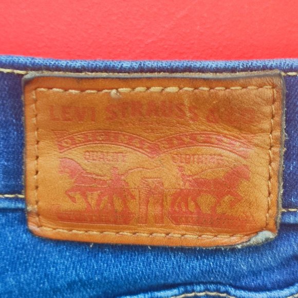 Levi's 710 super skinny jeans stretchy blue women's size 26 - Picture 8 of 8